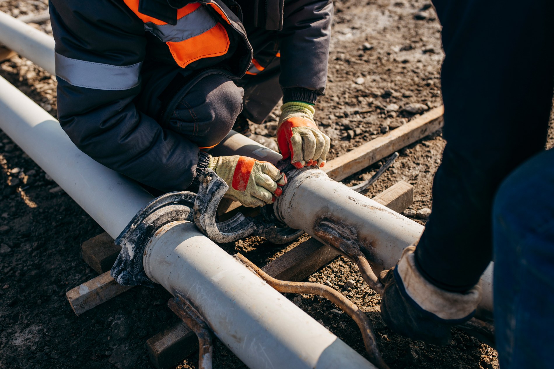 Débouchage et réparation de canalisation